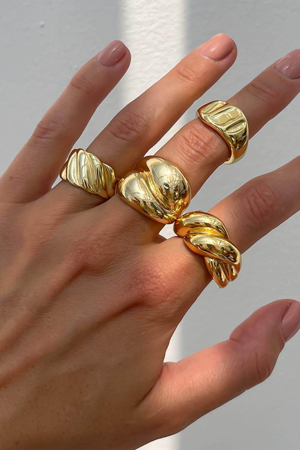 Women's Gold Alloy Twisted Chunky Ring Set