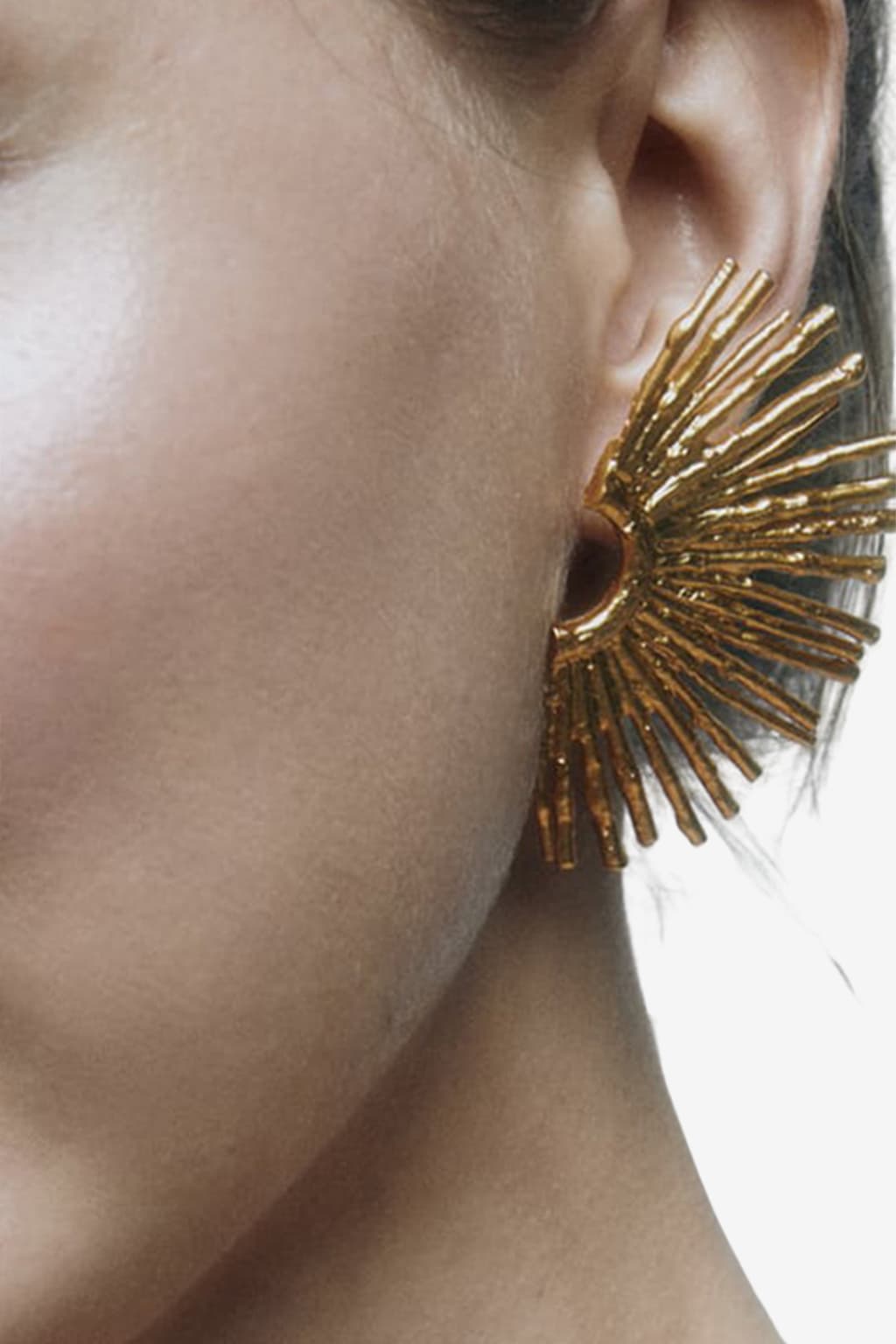 Women's Gold-Tone Metal Scalloped Ear Cuff