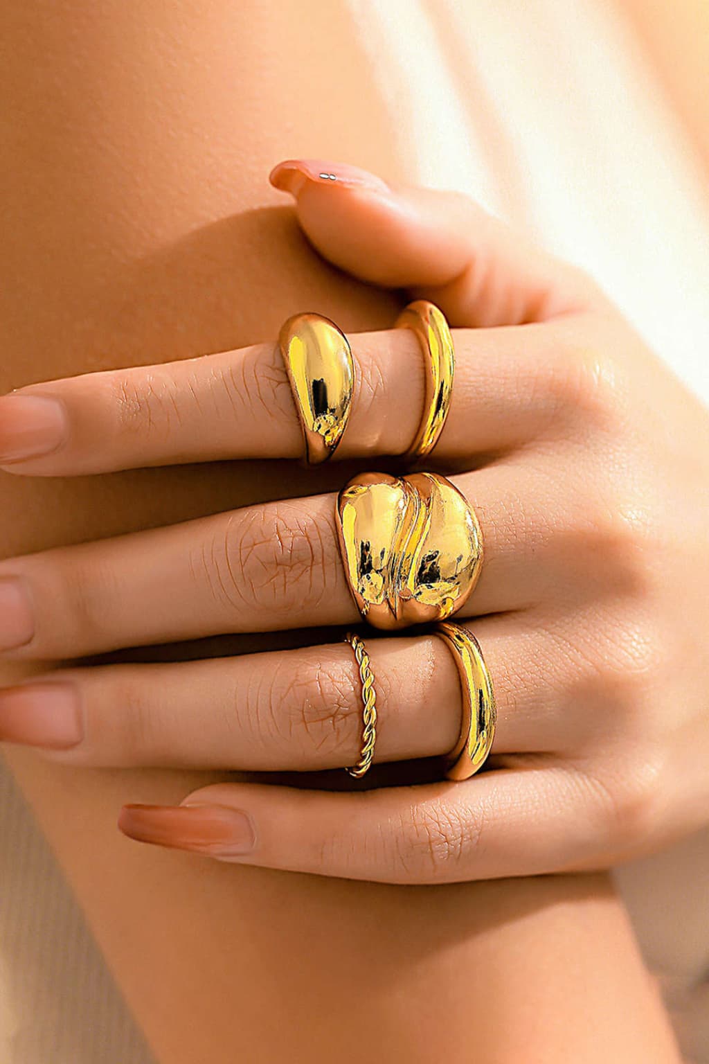 Women’s Gold Metal Ring Set 4 Piece Layered Style