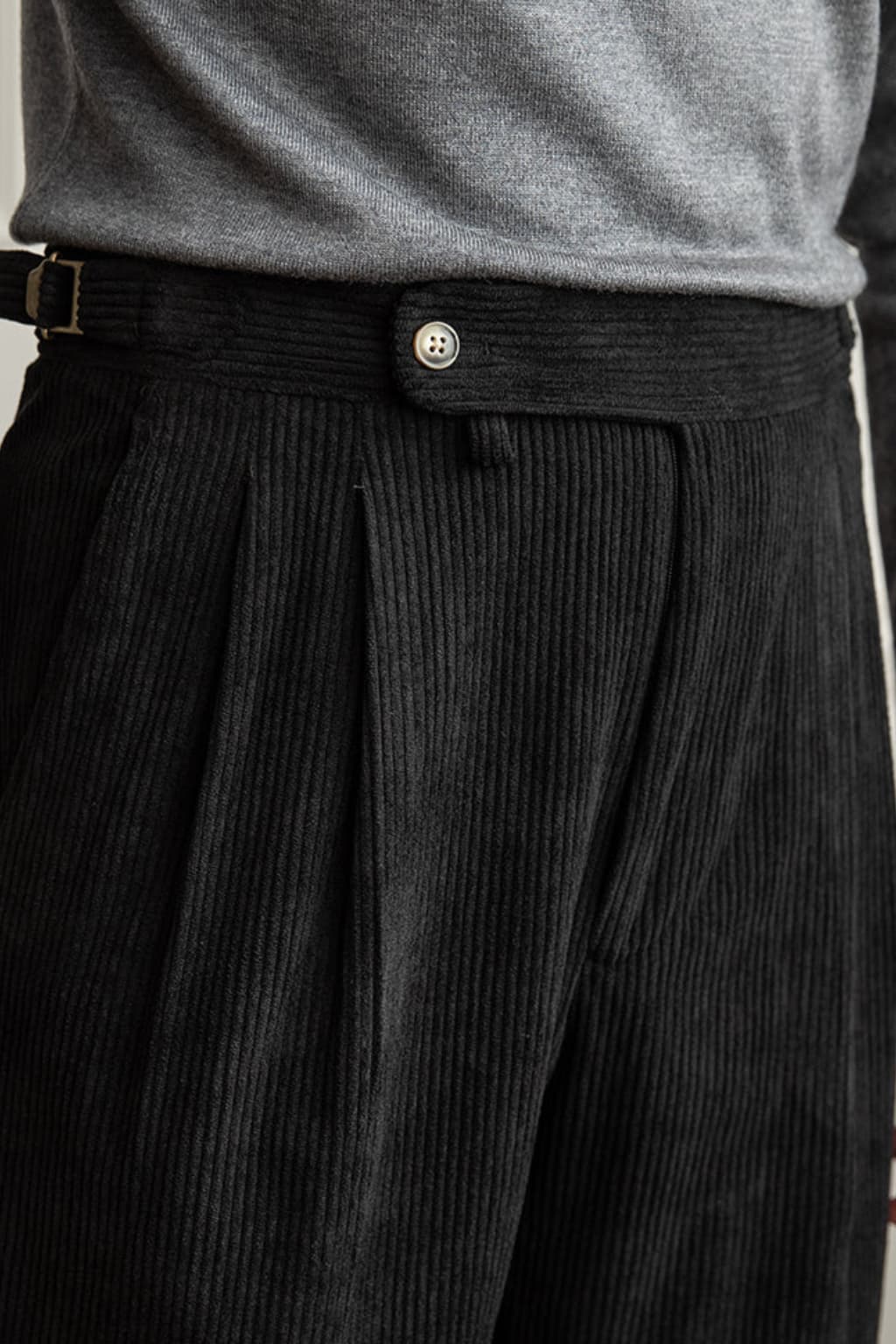 Men's Classic Corduroy Pleated Trousers High-Waisted Wide Leg